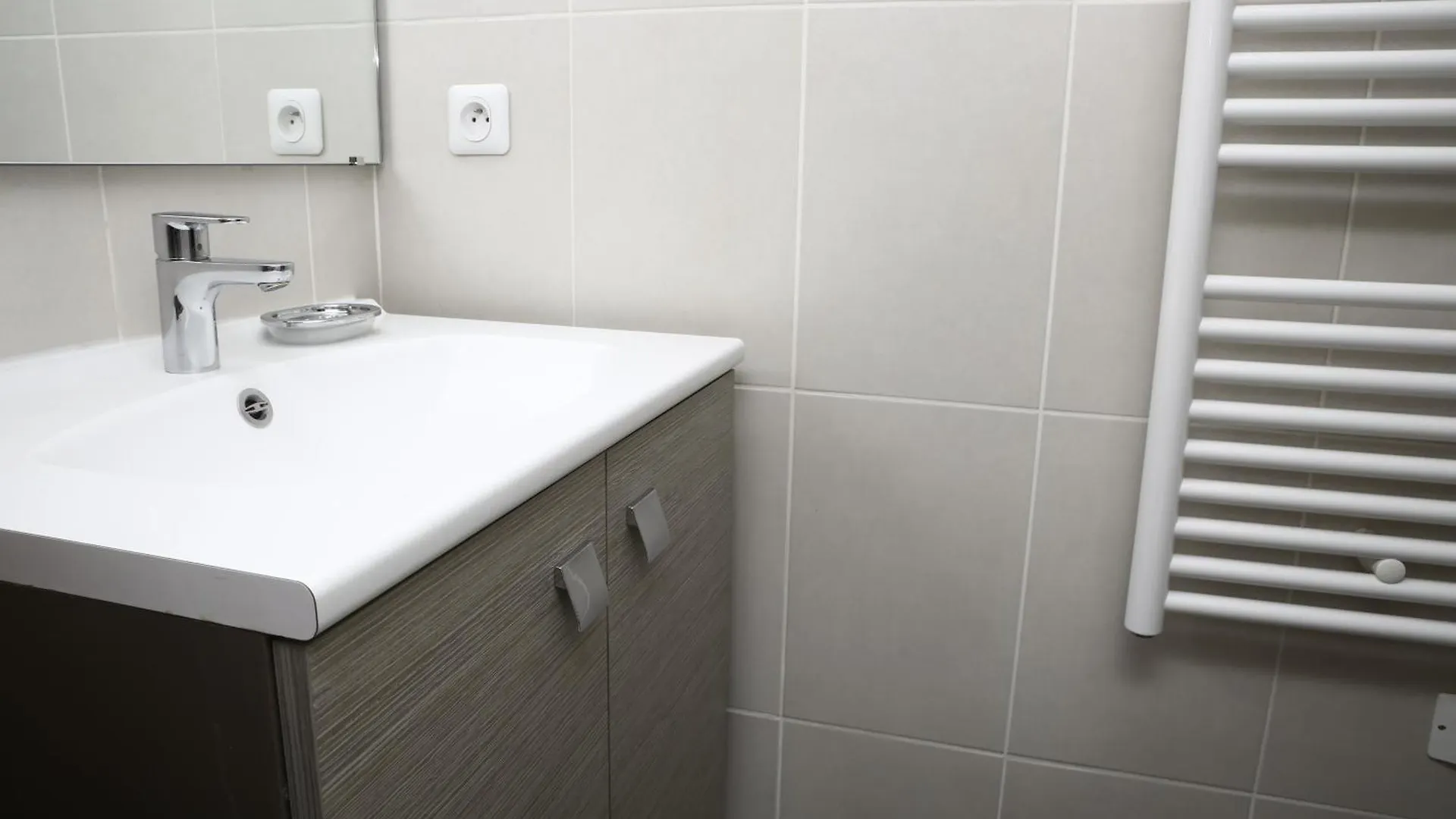 Cozy Le Marais With 1 Separate Bed Paris